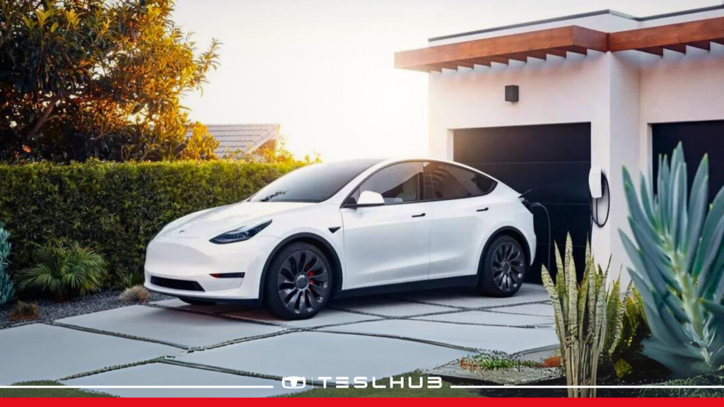 Tesla Model Y bianca - incentivi colonnine