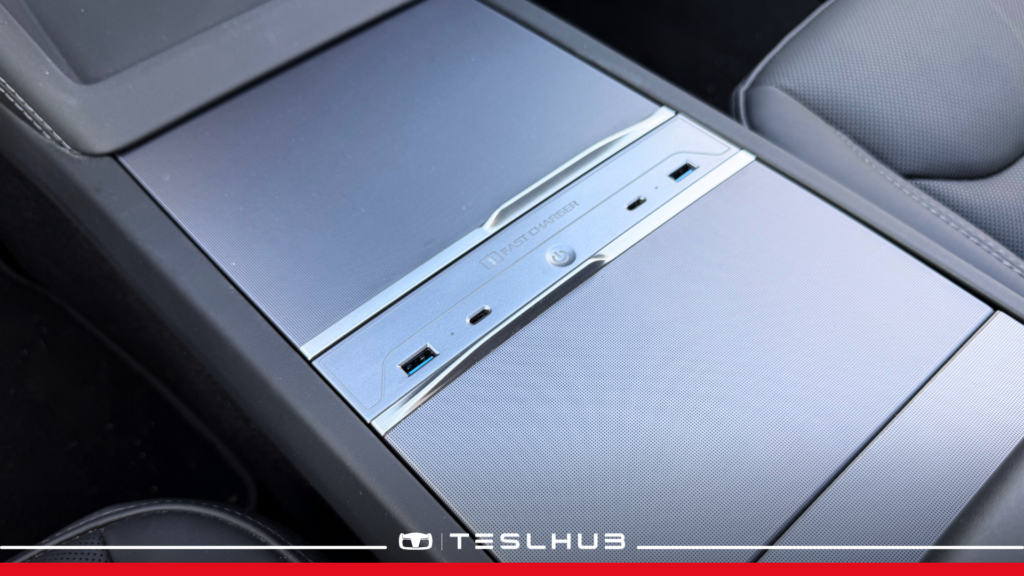 Console Centrale con luci ambientali per Tesla Model 3 Highland e Model Y Juniper