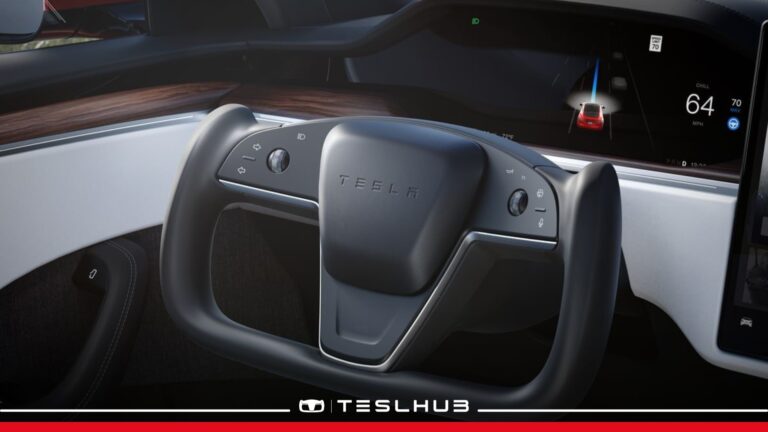 Tesla FSD approvata in Repubblica Ceca