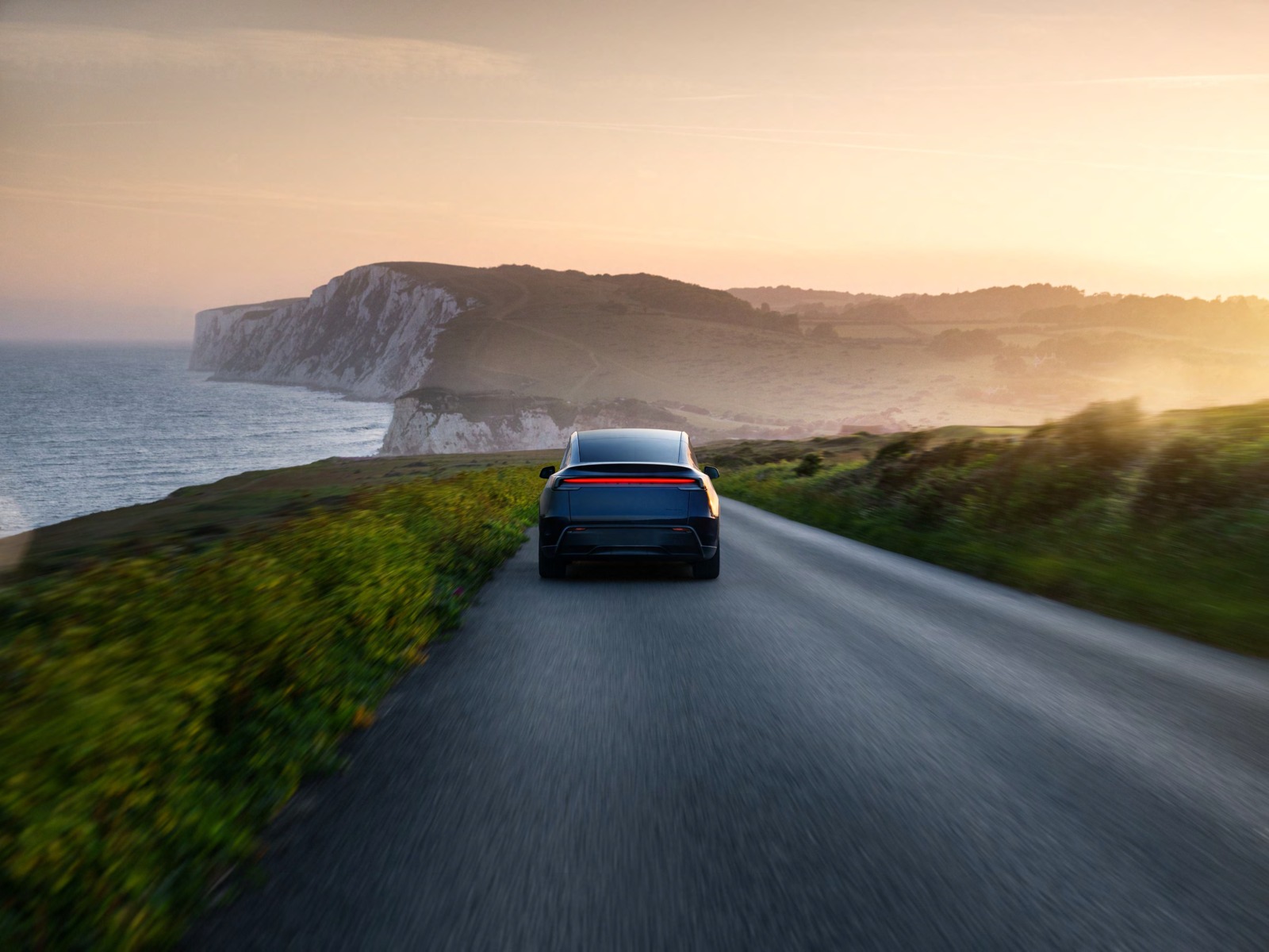 Impact Report 2025: fotografia ufficiale Tesla tratta dalla copertina